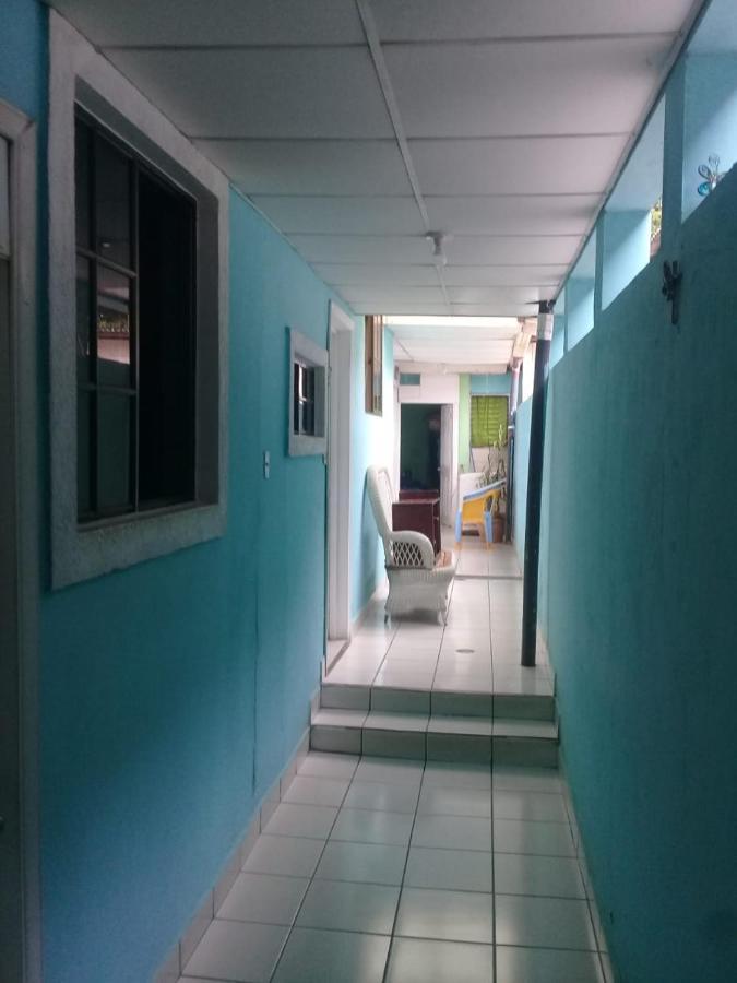 Hostal Casa Pilar 마사야 외부 사진
